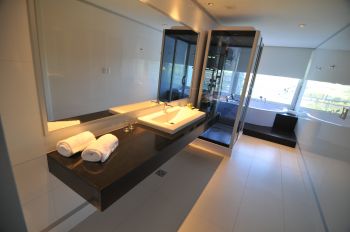 BAÑO SUITE